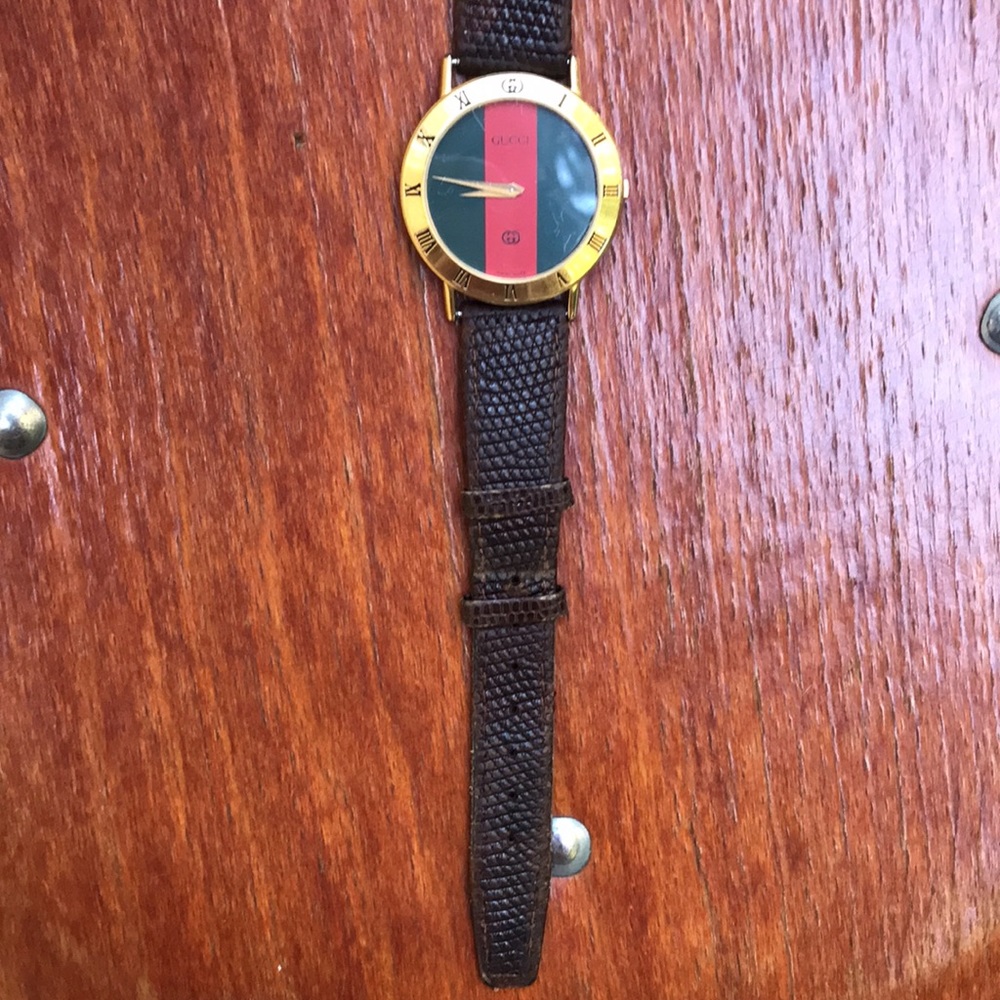 Unisex GUCCI 3000M Iconic Wristwatch Gold Plated Orig Lizard Strap. NEW BATTERY! - Picture 8 of 14